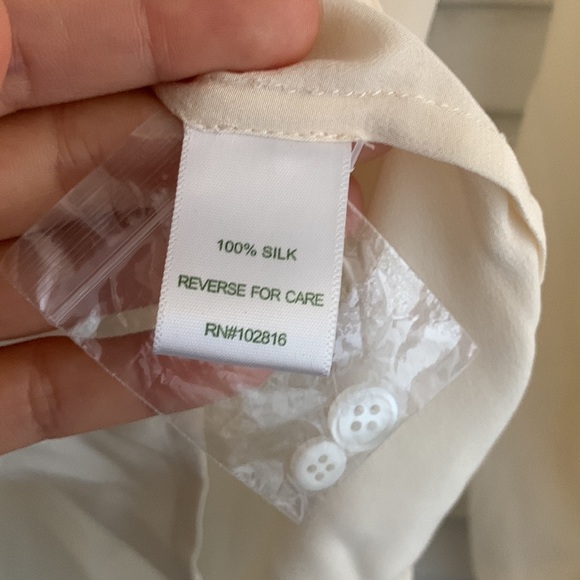 Garnet Hill Ivory Silk Blouse 12 - Picture 7 of 7